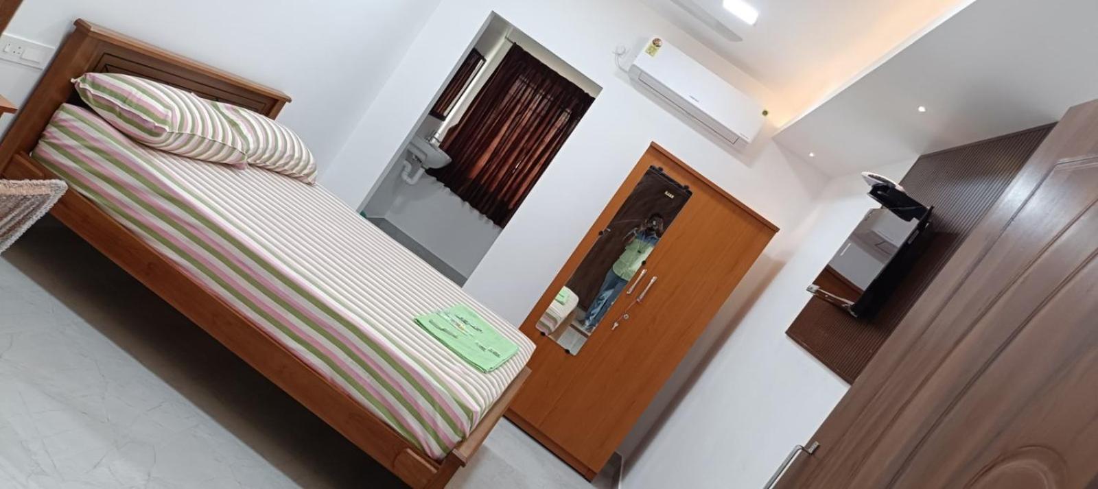 Urc Lodge Perundurai Kültér fotó