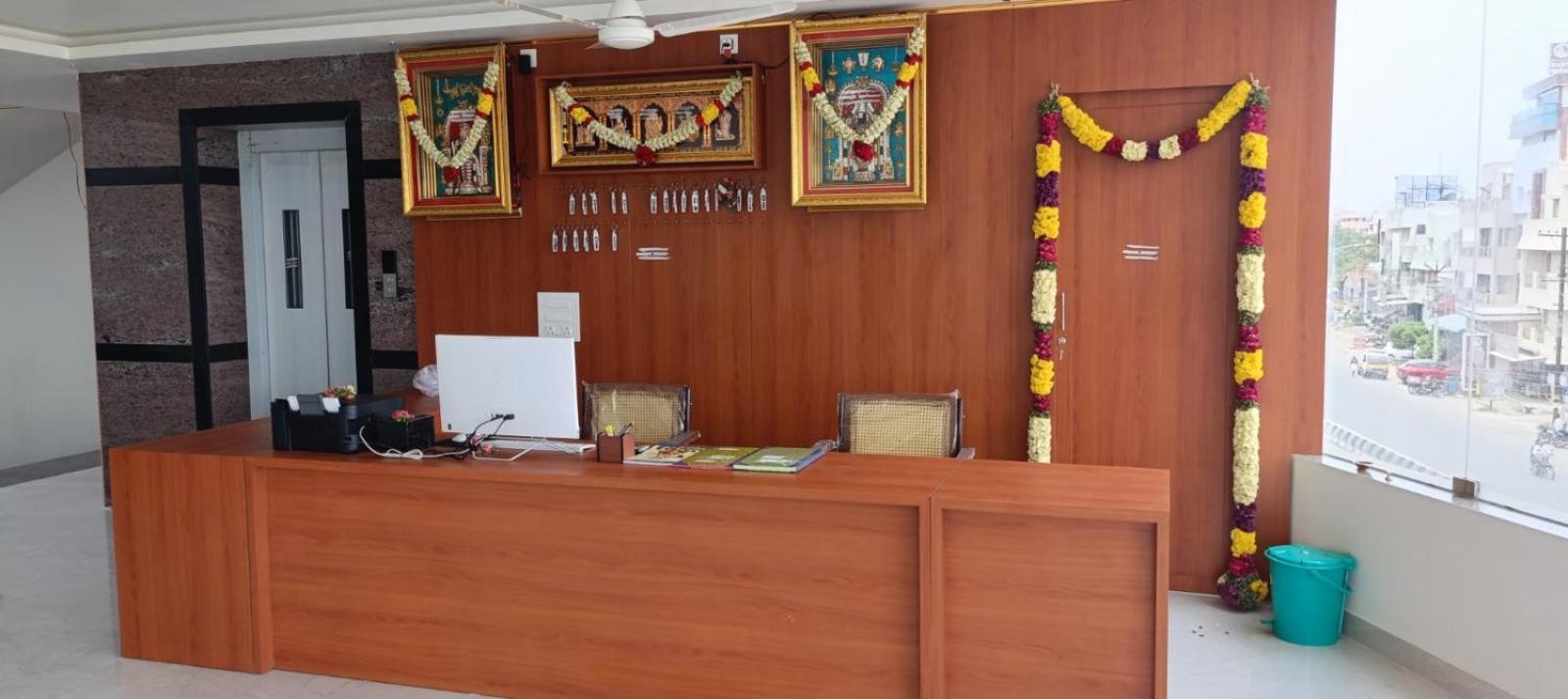 Urc Lodge Perundurai Kültér fotó